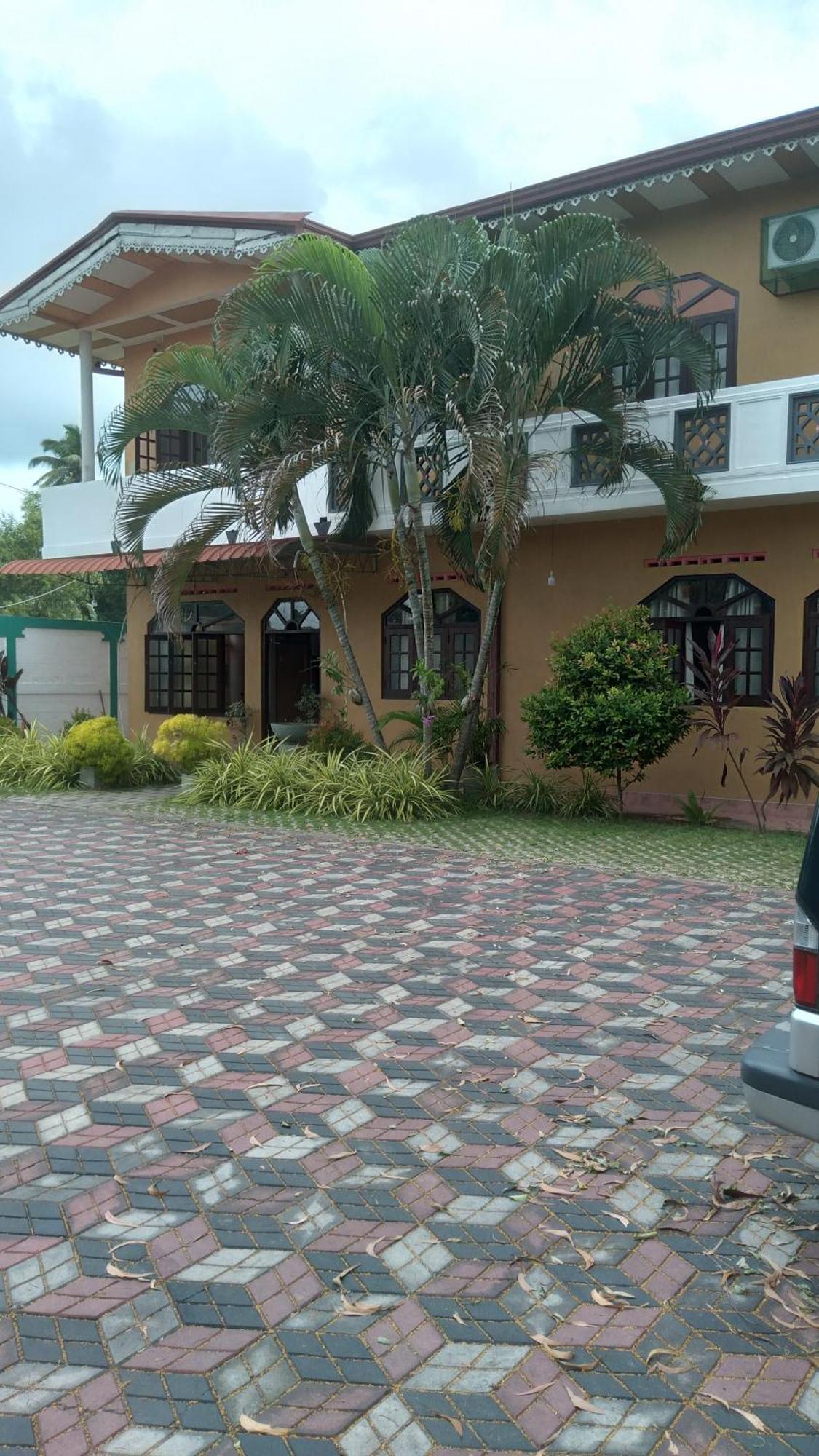 Ch Rooms - Transit Airport Negombo Esterno foto
