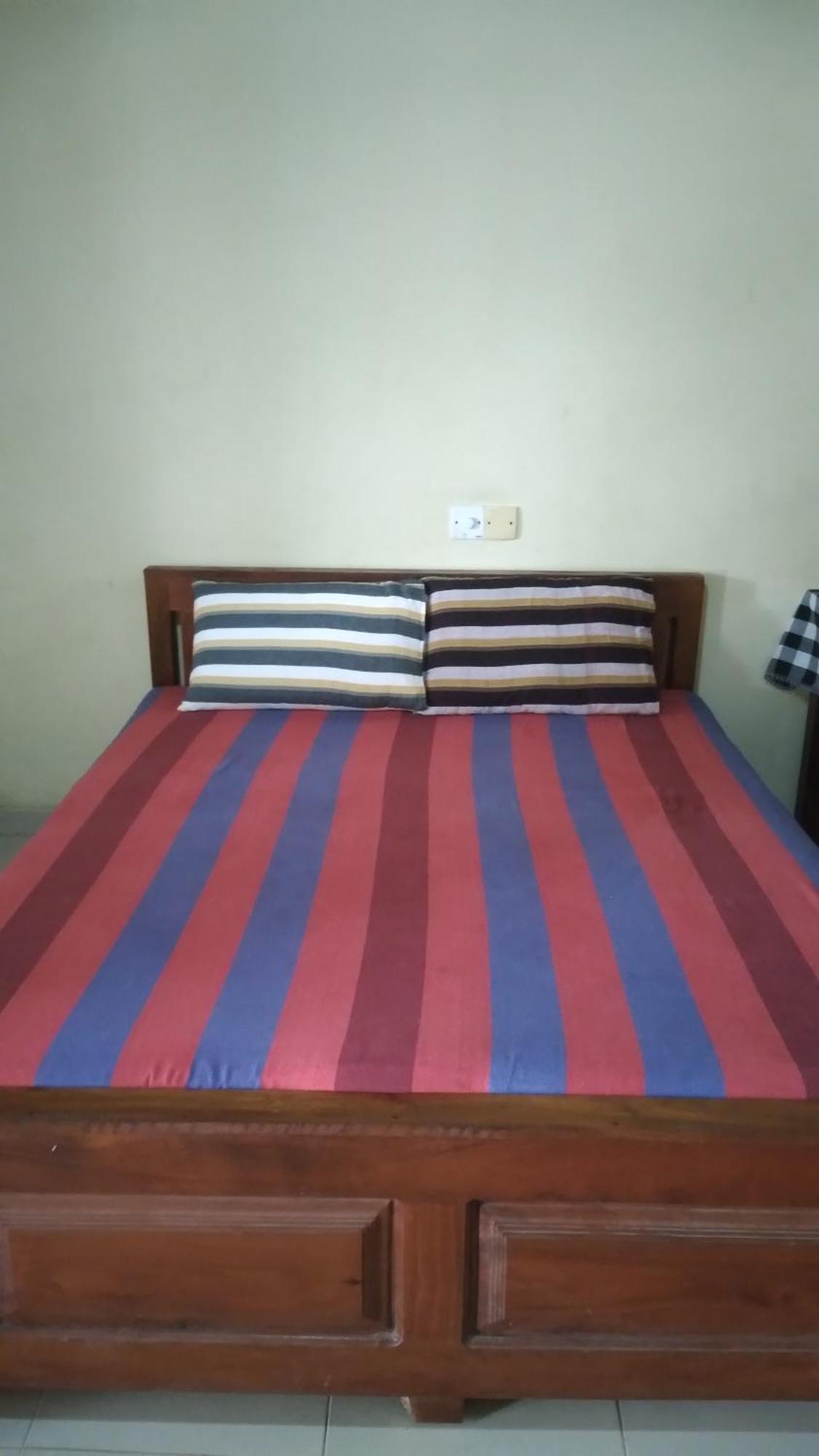 Ch Rooms - Transit Airport Negombo Esterno foto