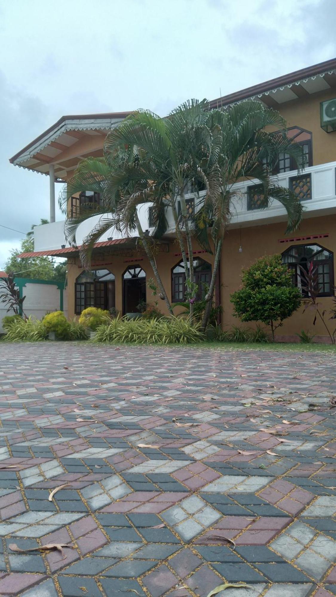 Ch Rooms - Transit Airport Negombo Esterno foto